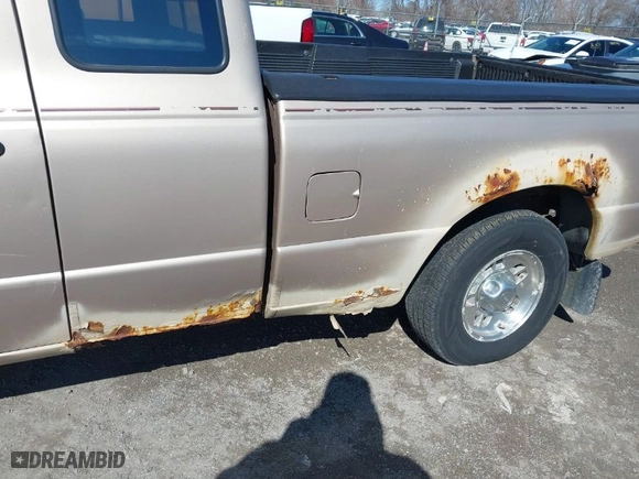 1996 Ford Ranger XL with VIN 1FTCR14U2TPB53948, listed as a IAAI auction lot 41866170 with 164,675 mi miles. Bid and sale history available at carsss.com. Image 6.