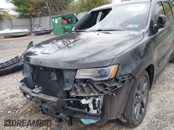 2018 Jeep Grand Cherokee Overland с VIN 1C4RJFCG9JC423188, выставлен на аукционе IAAI как лот 41978012 с пробегом 60 163 миль миль и . История ставок и продаж доступна на DreamBid. Изображение 18.