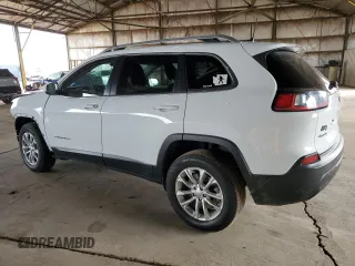 2019 Jeep Cherokee Latitude with VIN 1C4PJMCBXKD238157, listed as a Copart auction lot 50930335 with 89,006 mi miles and Salvage Title. Bid and sale history available at carsss.com. Image 2.