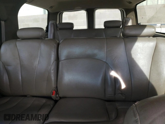 2001 Chevrolet Suburban LS with VIN 3GNEC16T01G218187, listed as a Copart auction lot 72295344 with 296,614 mi miles and Salvage Title. Bid and sale history available at carsss.com. Image 10.