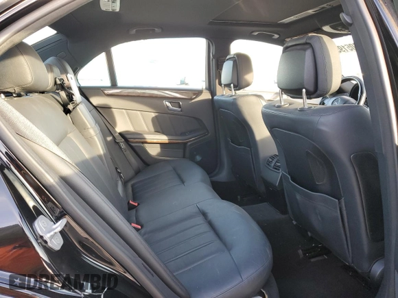 2010 Mercedes-Benz E 550 Luxury with VIN WDDHF7CB1AA124352, listed as a Copart auction lot 88605195 with 238,494 mi miles and Clean Title. Bid and sale history available at DreamBid. Image 10.