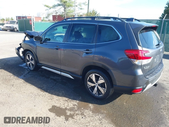 2020 Subaru Forester Touring with VIN JF2SKAXC0LH601036, listed as a IAAI auction lot 41911952 with 102,257 mi miles. Bid and sale history available at carsss.com. Image 3.