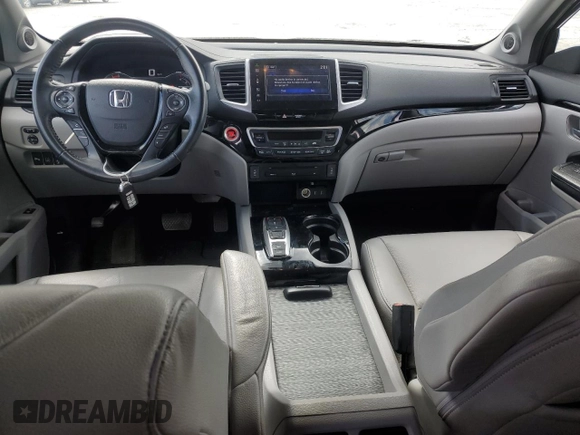 2016 Honda Pilot Touring with VIN 5FNYF6H94GB111444, listed as a Copart auction lot 47936735 with 180,512 mi miles and Salvage Title. Bid and sale history available at carsss.com. Image 8.