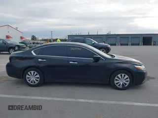 2018 Nissan Altima 2.5 SR with VIN 1N4AL3APXJC228943, listed as a IAAI auction lot 41629733 with 150,725 mi miles. Bid and sale history available at carsss.com. Image 14.