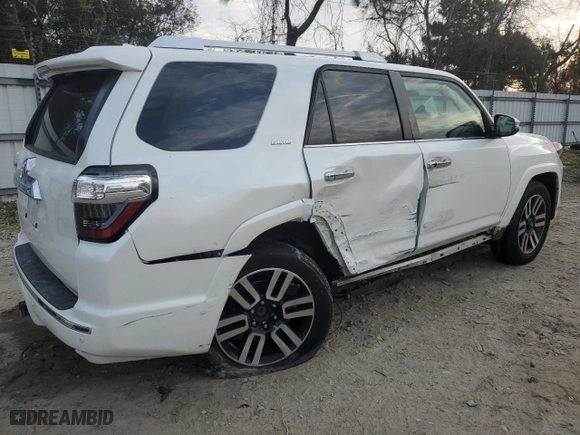 2020 Toyota 4Runner SR5 with VIN JTEBU5JR5L5816065, listed as a Copart auction lot 49691285 with 67,325 mi miles and Salvage Title. Bid and sale history available at carsss.com. Image 3.