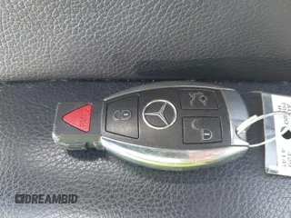 2012 Mercedes-Benz M 350 z VIN 4JGDA5HB9CA059074, wystawiony jako IAAI lot #42028443 z przebiegiem 172 462 mil mil oraz . Historia ofert i sprzedaży dostępna na DreamBid. Obrazek 11.