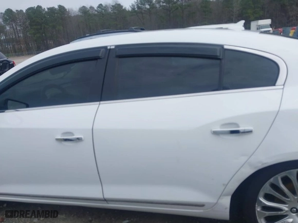 2014 Buick LaCrosse Premium II with VIN 1G4GF5G36EF180739, listed as a IAAI auction lot 41737369 with 142,231 mi miles. Bid and sale history available at carsss.com. Image 14.