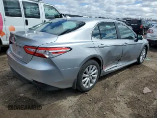 2020 Toyota Camry LE with VIN 4T1C11AK6LU502908, listed as a Copart auction lot 52788385 with 49,978 mi miles and Salvage Title. Bid and sale history available at carsss.com. Image 3.