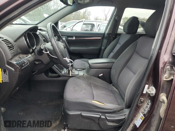 2011 Kia Sorento LX with VIN 5XYKT4A16BG166437, listed as a Copart auction lot 54085565 with 267,364 mi miles and Clean Title. Bid and sale history available at carsss.com. Image 7.