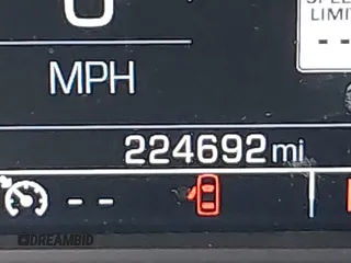 2017 Chevrolet Silverado 1500 LT with VIN 3GCUKREC7HG100199, listed as a IAAI auction lot 41542046 with 224,692 mi miles and . Bid and sale history available at DreamBid. Image 15.