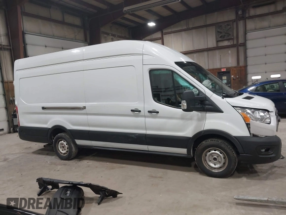 2020 Ford Transit Cargo with VIN 1FTBR3X85LKA65544, listed as a IAAI auction lot 42006800 with 55,497 mi miles and . Bid and sale history available at DreamBid. Image 14.