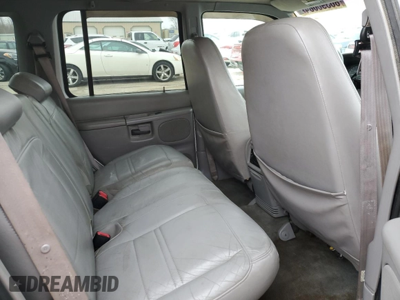 2000 Mercury Mountaineer with VIN 4M2ZU86P4YUJ26343, listed as a Copart auction lot 86396084 with 187,140 mi miles and Salvage title. Bid and sale history available at DreamBid. Image 11.