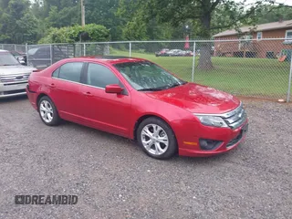 2012 Ford Fusion SE с VIN 3FAHP0HA2CR392890, выставлен на аукционе IAAI как лот 42346002 с пробегом 167 618 миль миль и . История ставок и продаж доступна на DreamBid. Изображение 1.