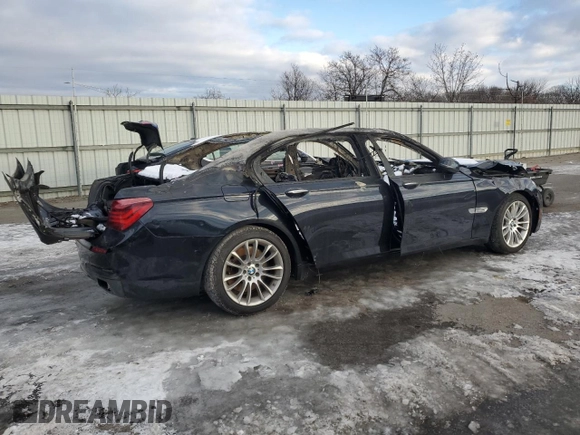 2014 BMW 7 Series ALPINA B7 xDrive with VIN WBAYF8C50ED142076, listed as a Copart auction lot 41521835 with Not Provided miles and Salvage Title. Bid and sale history available at DreamBid. Image 3.