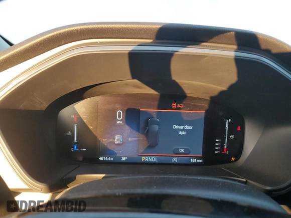 2024 Ford Escape Active with VIN 1FMCU9GNXRUB43126, listed as a Copart auction lot 42255715 with 4,614 mi miles and Salvage Title. Bid and sale history available at DreamBid. Image 9.