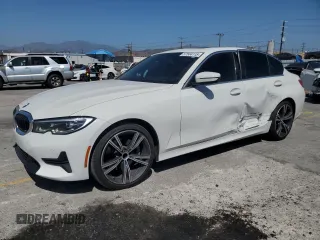 2020 BMW 3 Series 330i z VIN 3MW5R1J07L8B18165, wystawiony jako Copart lot #57504115 z przebiegiem 77 179 mil mil oraz Szkoda całkowita • Salvage title. Historia ofert i sprzedaży dostępna na DreamBid. Obrazek 1.