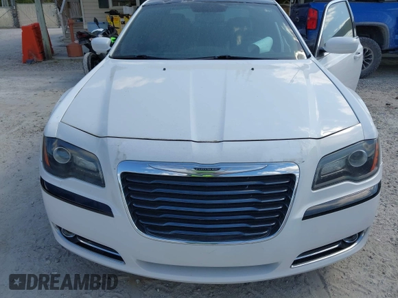 2013 Chrysler 300 with VIN 2C3CCABG8DH515452, listed as a IAAI auction lot 41901436 with 84,341 mi miles. Bid and sale history available at carsss.com. Image 6.