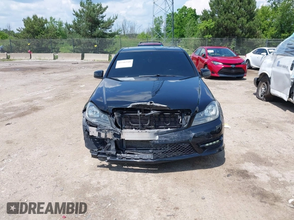 2013 Mercedes-Benz C 300 Sport с VIN WDDGF8AB0DA804722, выставлен на аукционе IAAI как лот 42546948 с пробегом 153 731 миль миль и . История ставок и продаж доступна на DreamBid. Изображение 12.