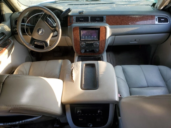 2007 Chevrolet Avalanche LT w/2LT with VIN 3GNEC12067G296252, listed as a Copart auction lot 74441804 with 184,224 mi miles and Salvage Title. Bid and sale history available at carsss.com. Image 8.