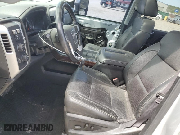 2015 GMC Sierra 2500HD SLT z VIN 1GT12ZE83FF658371, wystawiony jako Copart lot #50228565 z przebiegiem 126 077 mil mil oraz Szkoda całkowita • Salvage title. Historia ofert i sprzedaży dostępna na DreamBid. Obrazek 7.