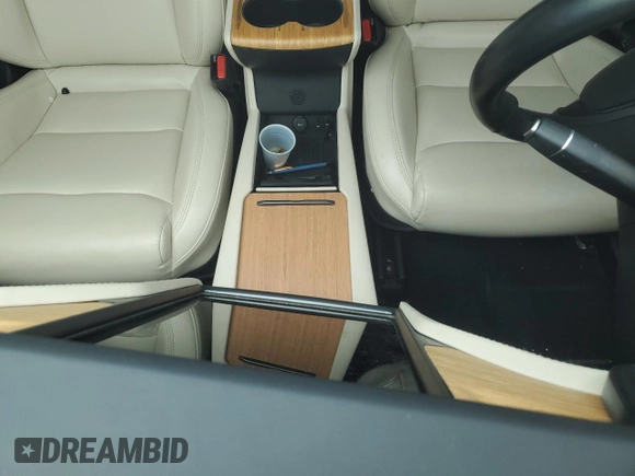 2020 Tesla Model S Long Range with VIN 5YJSA1E2XLF403088, listed as a Copart auction lot 64662604 with Not Provided miles and Salvage Title. Bid and sale history available at DreamBid. Image 8.