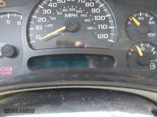2005 Chevrolet Tahoe Z71 with VIN 1GNEC13T95R155083, listed as a IAAI auction lot 41430239 with 333,463 mi miles. Bid and sale history available at carsss.com. Image 7.