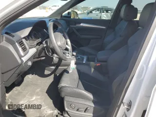 2020 Audi Q5 Premium z VIN WA1ANAFYXL2108850, wystawiony jako Copart lot #50569415 z przebiegiem 46 362 mil mil oraz Szkoda całkowita • Salvage title. Historia ofert i sprzedaży dostępna na DreamBid. Obrazek 7.