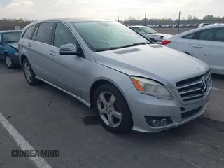 2011 Mercedes-Benz R with VIN 4JGCB6FE7BA118312, listed as a IAAI auction lot 41445696 with 228,925 mi miles. Bid and sale history available at carsss.com. Image 1.