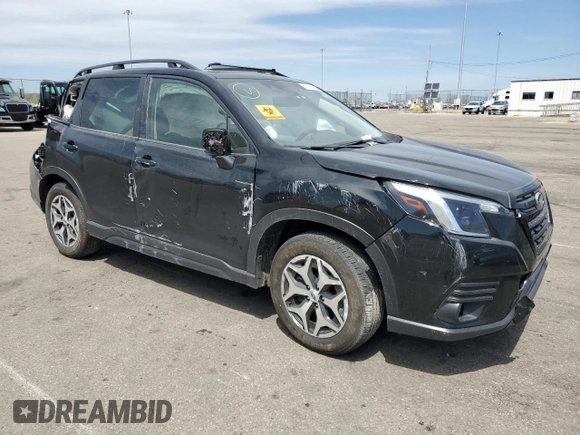 2023 Subaru Forester Premium with VIN JF2SKAEC7PH475525, listed as a Copart auction lot 53309435 with 31,514 mi miles and Salvage title. Bid and sale history available at DreamBid. Image 4.