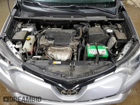 2017 Toyota RAV4 LE z VIN 2T3BFREV6HW645839, wystawiony jako Copart lot #60615335 z przebiegiem 132 243 mil mil oraz Szkoda całkowita • Salvage title. Historia ofert i sprzedaży dostępna na DreamBid. Obrazek 12.
