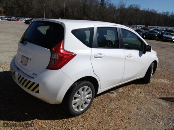 2015 Nissan Versa Note S Plus with VIN 3N1CE2CP7FL424843, listed as a Copart auction lot 49401255 with 139,177 mi miles and Clean Title. Bid and sale history available at carsss.com. Image 3.