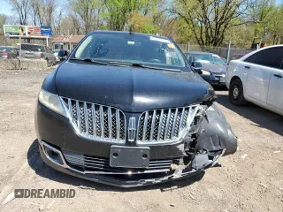 2012 Lincoln MKX with VIN 2LMDJ8JK6CBL02053, listed as a Copart auction lot 53625715 with Not Provided miles and Salvage Title. Bid and sale history available at DreamBid. Image 5.