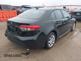 2024 Toyota Corolla LE with VIN 5YFB4MDE3RP080374, listed as a IAAI auction lot 42140576 with 33,047 mi miles. Bid and sale history available at carsss.com. Image 4.