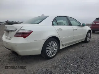 2011 Acura RL Technology with VIN JH4KB2F63BC000147, listed as a Copart auction lot 86130774 with 215,685 mi miles and Salvage Title. Bid and sale history available at DreamBid. Image 3.