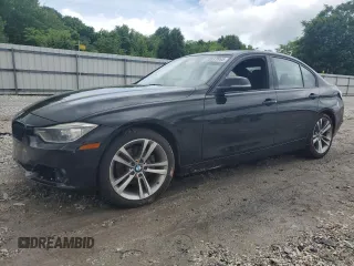 2015 BMW 3 Series 328i xDrive z VIN WBA3B5C59FF960447, wystawiony jako Copart lot #55537865 z przebiegiem 133 110 mil mil oraz Szkoda całkowita • Salvage title. Historia ofert i sprzedaży dostępna na DreamBid. Obrazek 1.