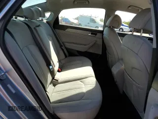 2016 Hyundai Sonata Hybrid SE with VIN KMHE24L1XGA013950, listed as a Copart auction lot 67882953 with 88,426 mi miles. Bid and sale history available at carsss.com. Image 10.