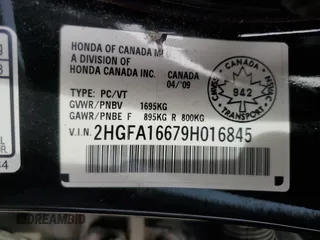 2009 Honda Civic LX-S z VIN 2HGFA16679H016845, wystawiony jako Copart lot #56895655 z przebiegiem 225 898 mil mil oraz Czysty tytuł • Clean title. Historia ofert i sprzedaży dostępna na DreamBid. Obrazek 13.