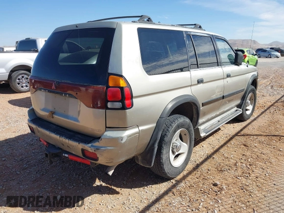 2000 Mitsubishi Montero LS z VIN JA4MT31HXYP020087, wystawiony jako IAAI lot #41540609 z przebiegiem 262 474 mil mil oraz . Historia ofert i sprzedaży dostępna na DreamBid. Obrazek 4.