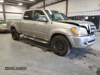 2006 Toyota Tundra SR5 with VIN 5TBET34146S556425, listed as a Copart auction lot 48054555 with 210,009 mi miles and Clean Title. Bid and sale history available at carsss.com. Image 4.
