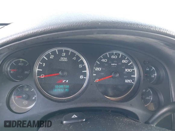 2009 Chevrolet Avalanche 2LT z VIN 3GNFK22079G191901, wystawiony jako IAAI lot #41641130 z przebiegiem 187 892 mil mil oraz . Historia ofert i sprzedaży dostępna na DreamBid. Obrazek 7.