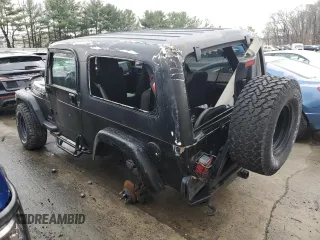 2006 Jeep Wrangler Unlimited LWB with VIN 1J4FA44S66P748840, listed as a Copart auction lot 85282024 with 0 mi miles and Salvage Title. Bid and sale history available at carsss.com. Image 2.