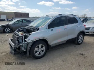2020 Chevrolet Trax LT z VIN KL7CJLSB3LB339433, wystawiony jako Copart lot #52591715 z przebiegiem 88 227 mil mil oraz Szkoda całkowita • Salvage title. Historia ofert i sprzedaży dostępna na DreamBid. Obrazek 1.