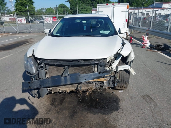 2014 Nissan Maxima S with VIN 1N4AA5AP2EC909749, listed as a IAAI auction lot 42456426 with 185,554 mi miles and . Bid and sale history available at DreamBid. Image 12.