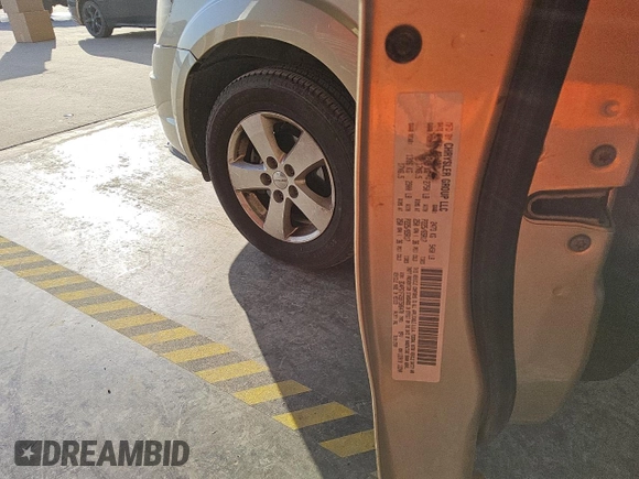 2011 Dodge Journey Mainstreet with VIN 3D4PG1FG5BT506470, listed as a Copart auction lot 52370275 with 154,650 mi miles and Clean Title. Bid and sale history available at DreamBid. Image 12.