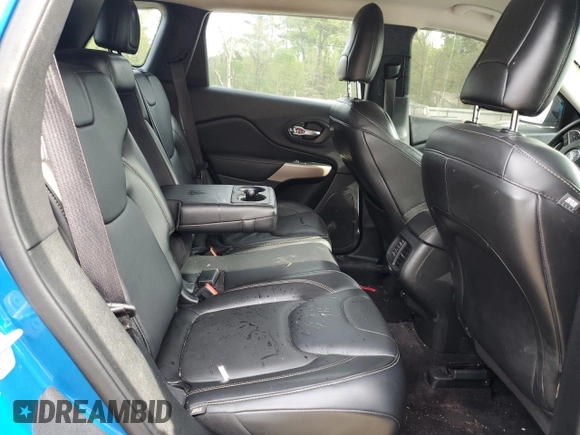 2018 Jeep Cherokee Limited z VIN 1C4PJMDB7JD600698, wystawiony jako Copart lot #50187495 z przebiegiem 59 680 mil mil oraz Szkoda całkowita • Salvage title. Historia ofert i sprzedaży dostępna na DreamBid. Obrazek 11.