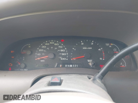 2004 Ford Excursion Eddie Bauer z VIN 1FMSU45P44EA89487, wystawiony jako IAAI lot #42318848 z przebiegiem 210 631 mil mil oraz . Historia ofert i sprzedaży dostępna na DreamBid. Obrazek 7.