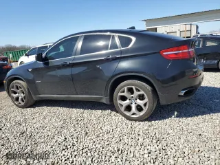 2014 BMW X6 50i with VIN 5UXFG8C51EL592475, listed as a Copart auction lot 48322115 with 122,173 mi miles and Clean Title. Bid and sale history available at carsss.com. Image 2.