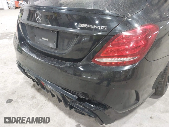 2016 Mercedes-Benz C 450 AMG with VIN 55SWF6EB3GU142732, listed as a IAAI auction lot 41697770 with 82,272 mi miles and . Bid and sale history available at carsss.com. Image 18.