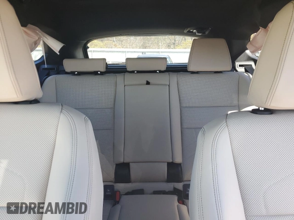 2025 BMW X1 xDrive28i z VIN WBX73EF04S5087145, wystawiony jako Copart lot #55381395 z przebiegiem 2551 mil mil oraz Szkody całkowita. Historia ofert i sprzedaży dostępna na DreamBid. Obrazek 10.