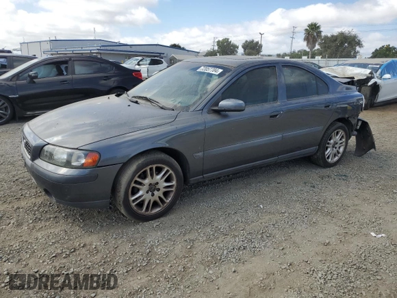 2004 Volvo S60 with VIN YV1RS59V042403509, listed as a Copart auction lot 72057704 with 162,994 mi miles and Salvage Title. Bid and sale history available at carsss.com. Image 1.